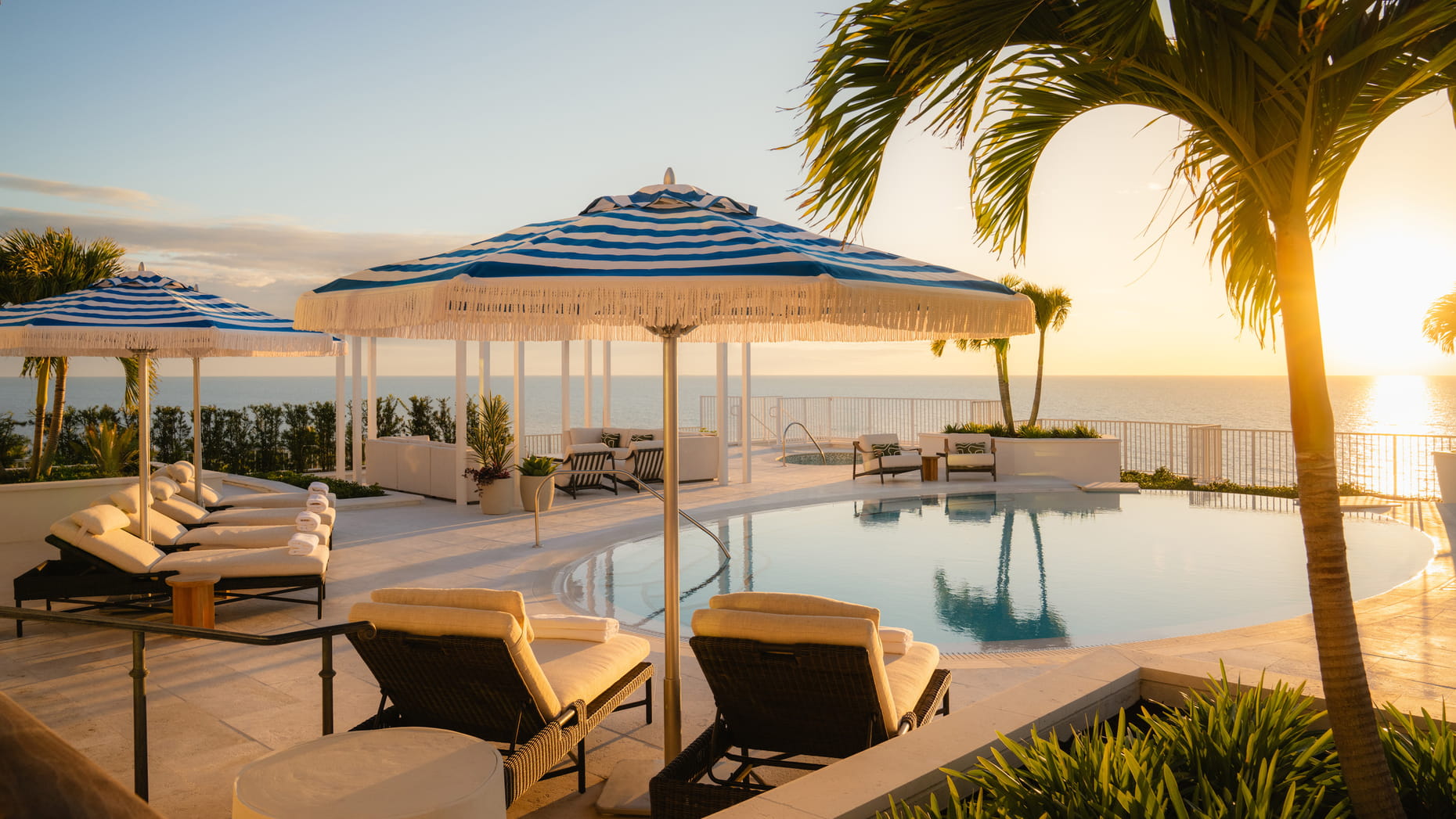 Naples Beach Club, A Four Seasons Resort